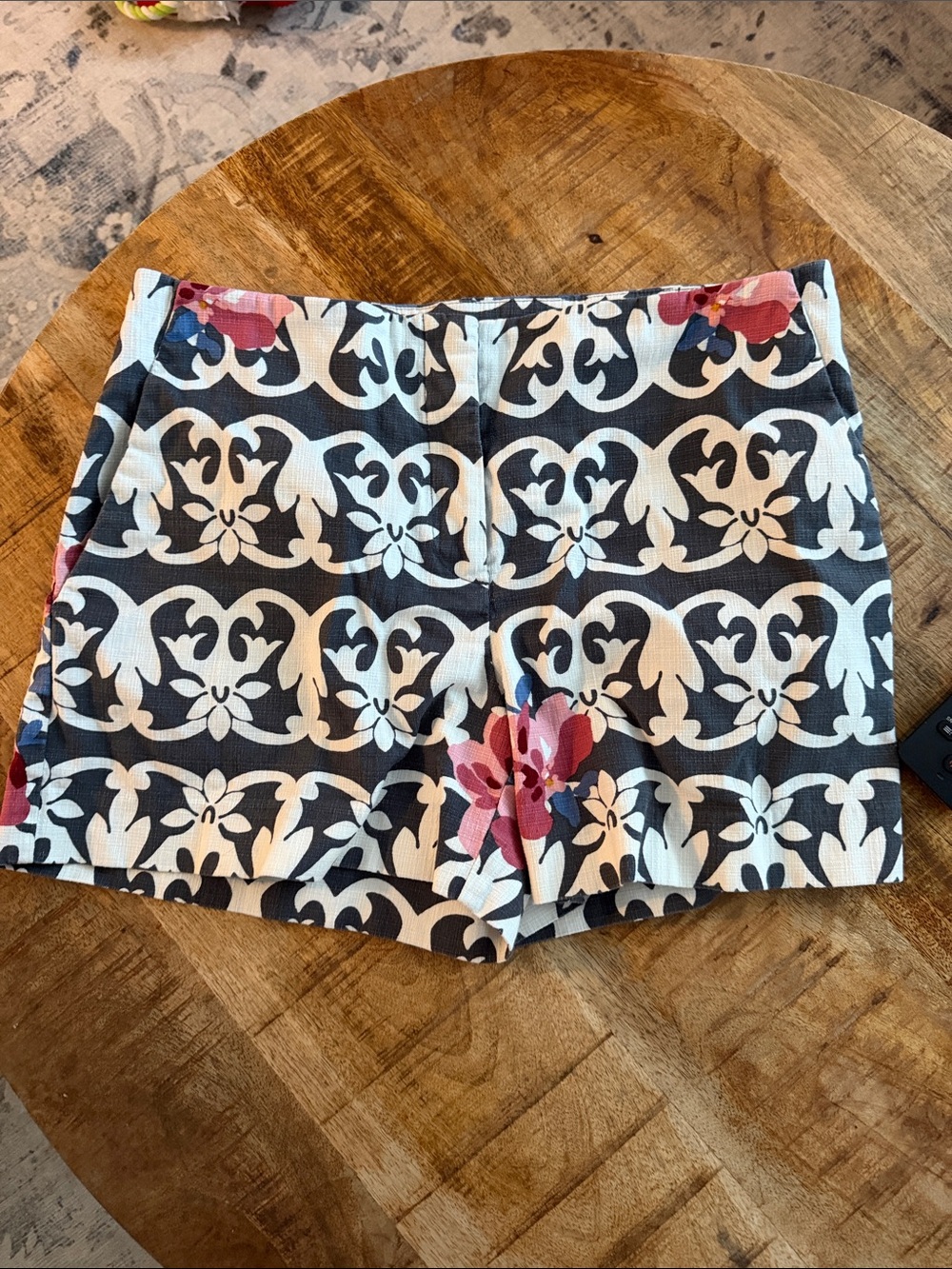 LOFT Navy and White Floral-Patterned Womens Shorts with Pink Accents